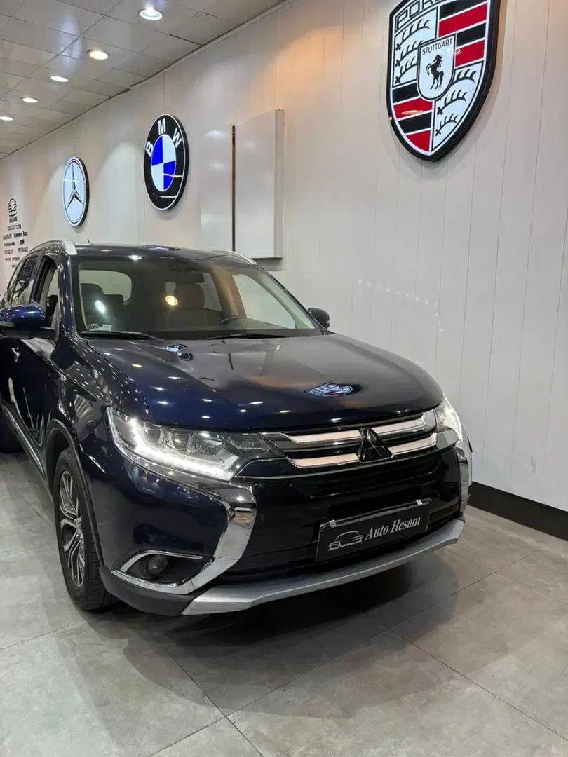 میتسوبیشی اوتلندر ۲۰۱۶ تیپ ۴|خودرو سواری و وانت|تهران, عباس‌آباد|دیوار