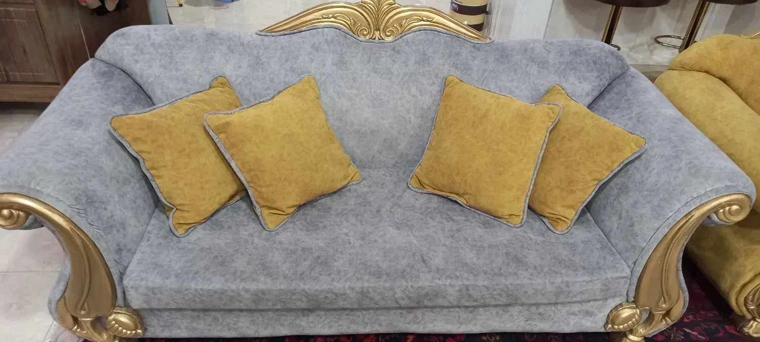 فروش مبل ۷ نفر با میز عسلی جلو مبلی|مبلمان خانگی و میز عسلی|دهلران, |دیوار