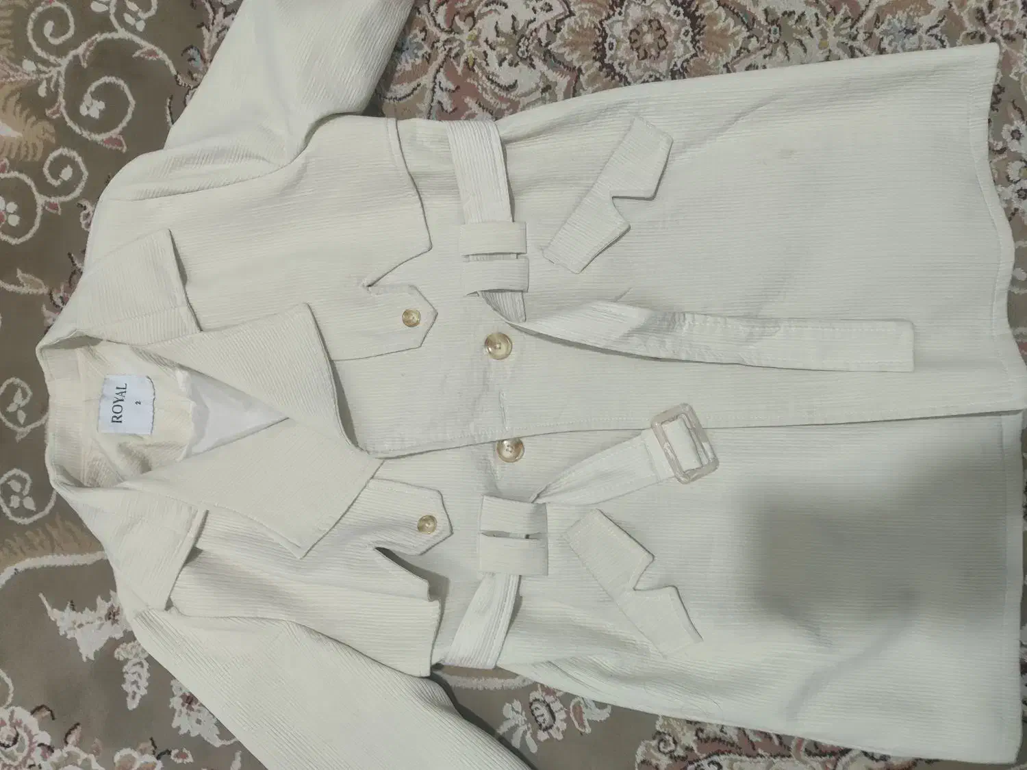 بارونی زنانه|لباس|هشتگرد, شهرک کوثر|دیوار