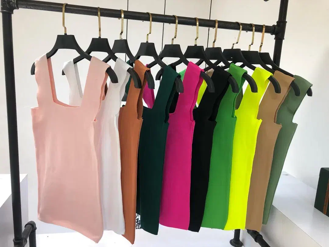 تعدادی لباس زنانه ترک بفروش میرسد|لباس|بندر انزلی, پردیس|دیوار