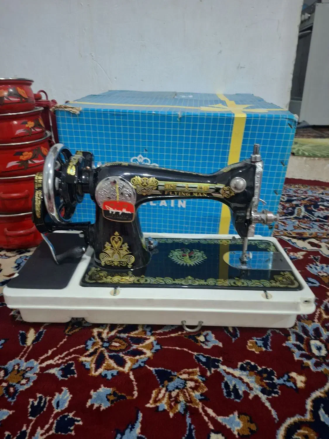 چرخ خیاطی قدیمی مرد پرنده|چرخ خیاطی و ریسندگی|مشهد, تبادکان|دیوار