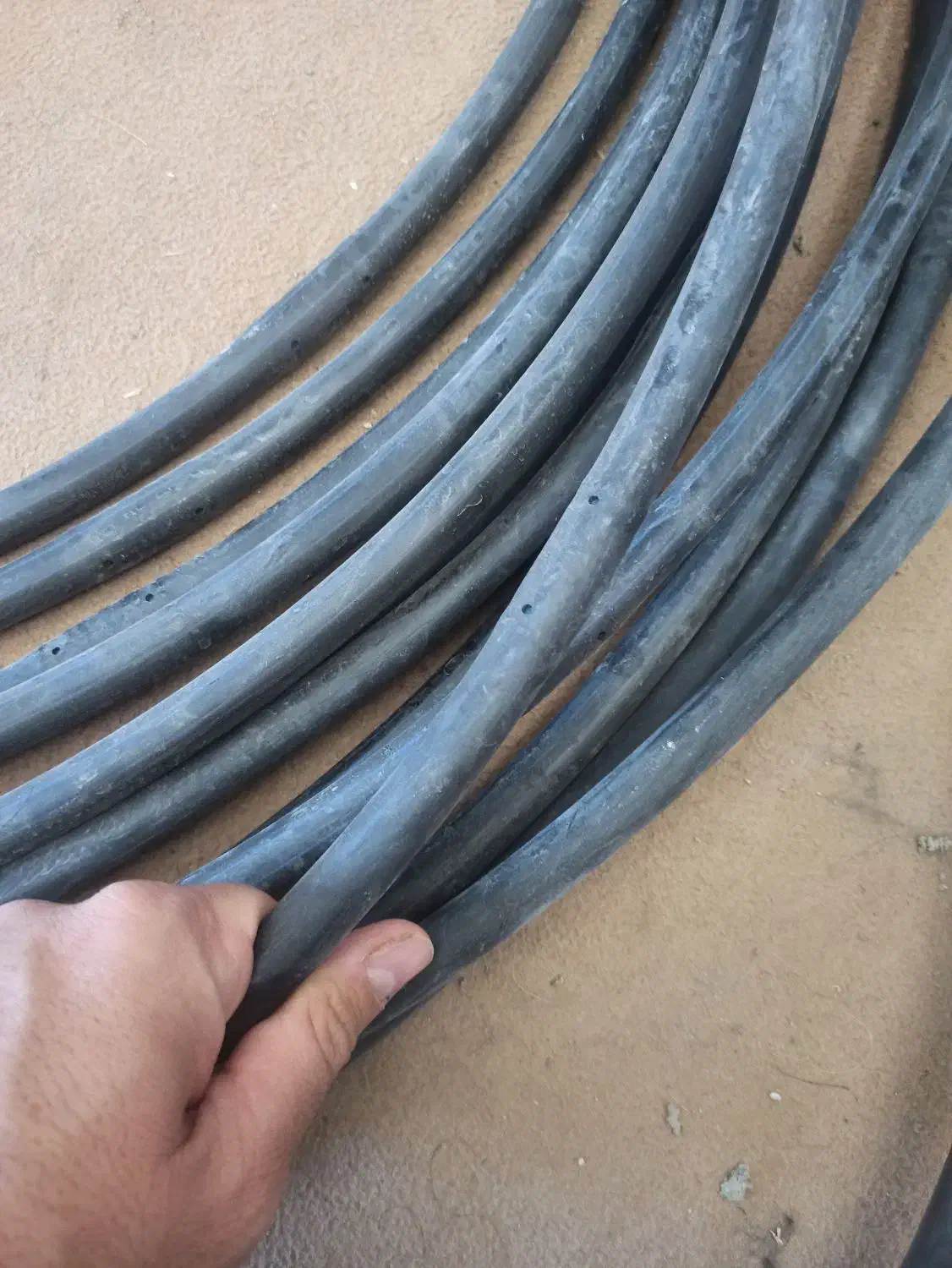 لوله پلی اتیلن ۱۶ دریپردار|عمده‌فروشی|شیراز, ظفرآباد|دیوار