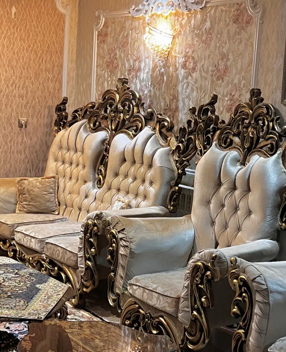 مبل کلاسیک ۷ نفره|مبلمان خانگی و میز عسلی|تهران, امیر بهادر|دیوار