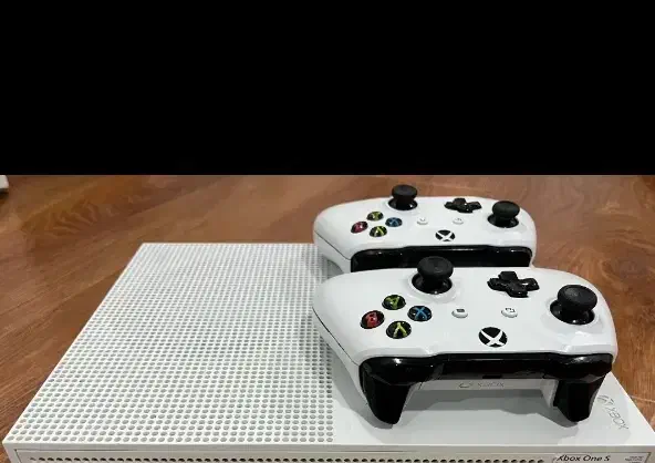 x box one s 1T|کنسول، بازی ویدئویی و آنلاین|الیگودرز, |دیوار