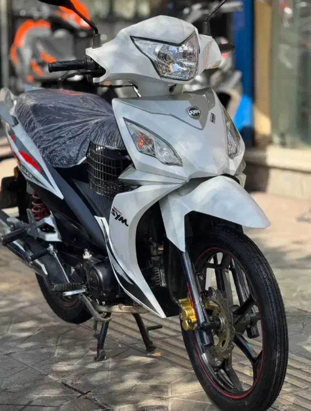 شوکا بی کلاج ۱۳۰ cc خونگی|موتورسیکلت|لنجان, |دیوار