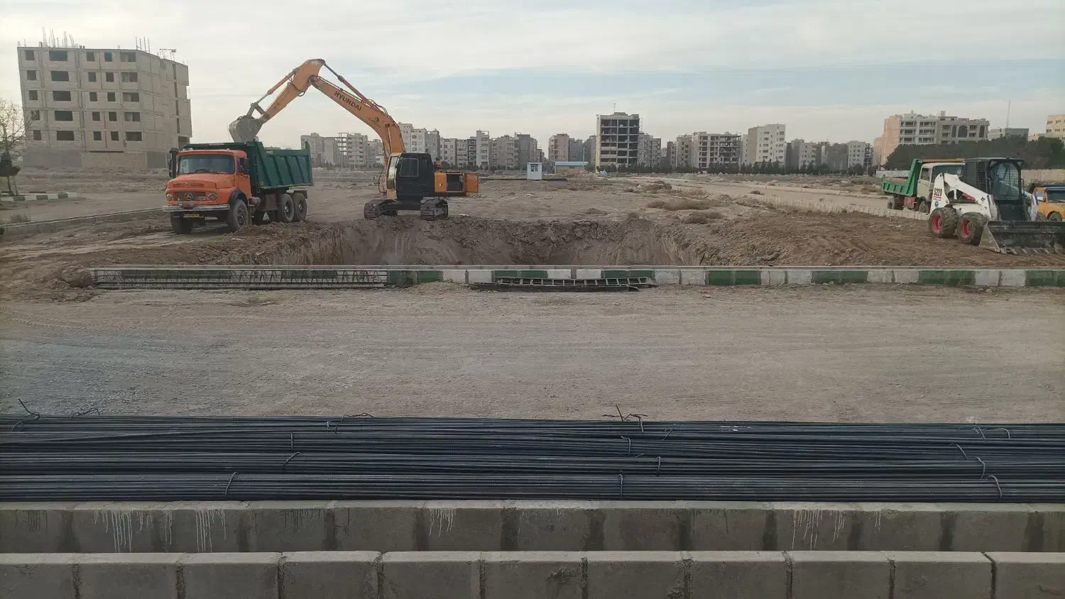 پیش فروش در صالحیه 55.81متری سند دار فاز 4 شهرداری|پیشفروش املاک|بهارستان, |دیوار