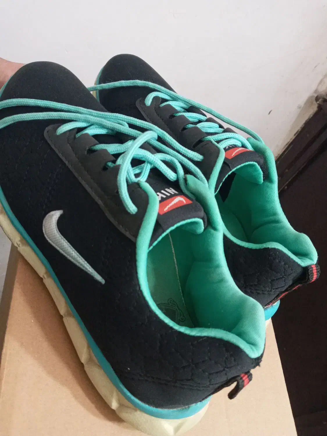 کتانی زنانه سایز۳۷|کیف، کفش، کمربند|قزوین, |دیوار