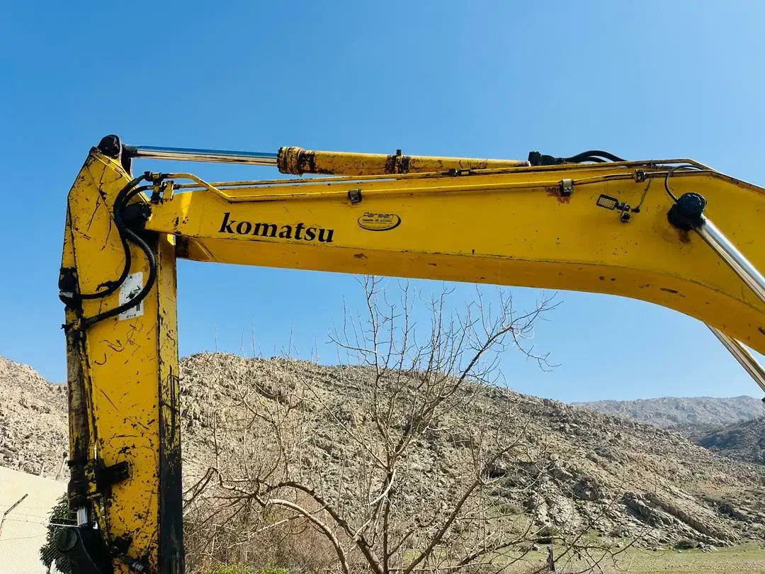 بیل مکانیکی خط 6 کوماتسو|خودرو سنگین|آذرشهر, |دیوار