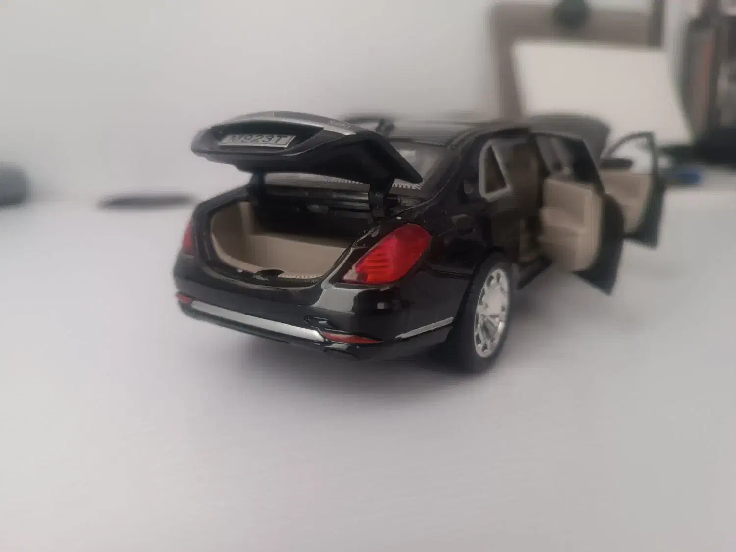 ماکت بنز|اسباب‌‌بازی|مشهد, هفت تیر (نه دره)|دیوار