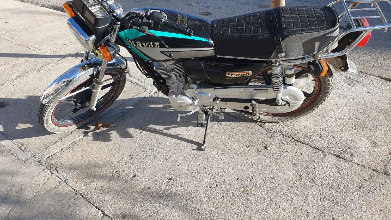 موتور سیکلت ۲۰۰ پرواز|موتورسیکلت|سقز, |دیوار