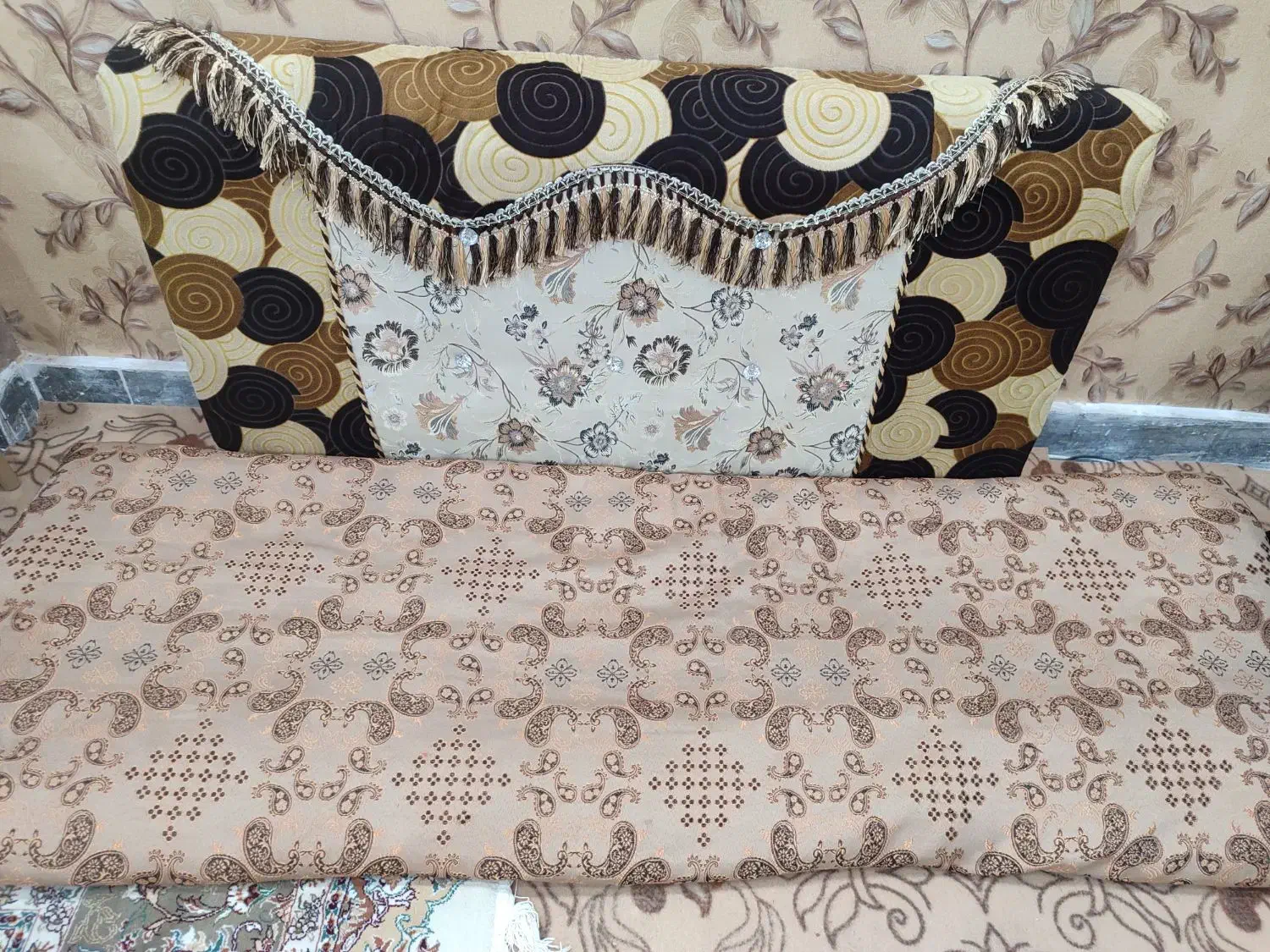 پشتی و کناره|پشتی|چابهار, |دیوار