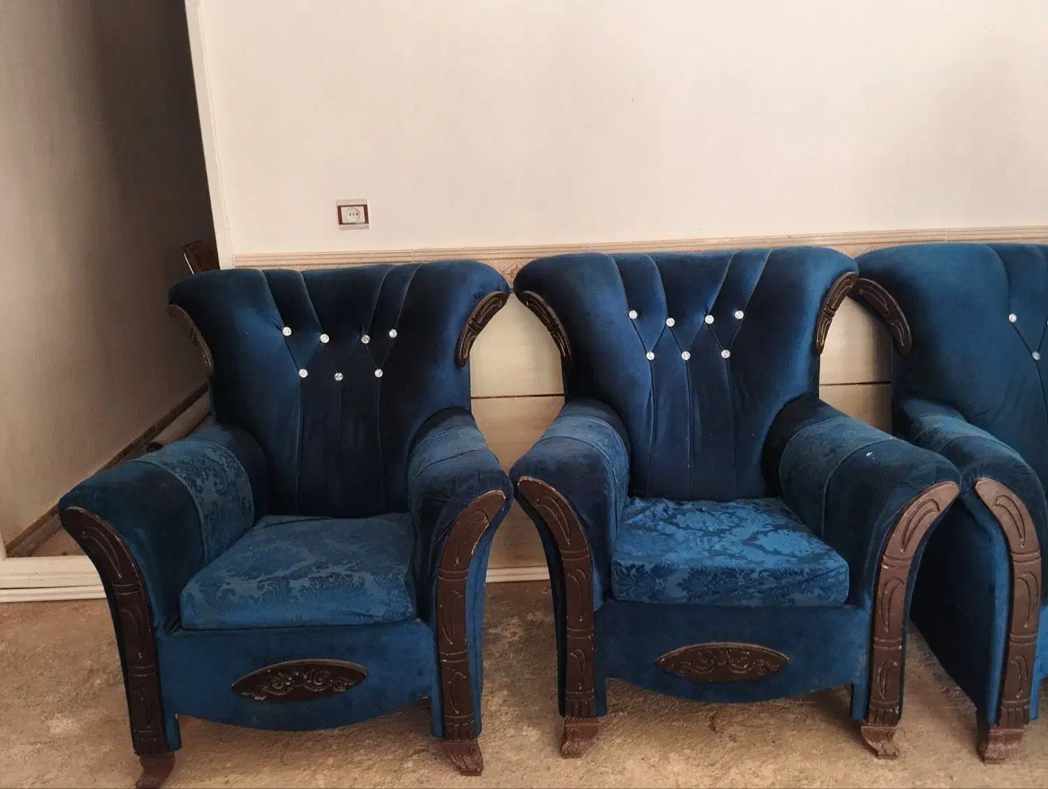 مبل هفت نفره سالمه سالم|مبلمان خانگی و میز عسلی|الوند, |دیوار