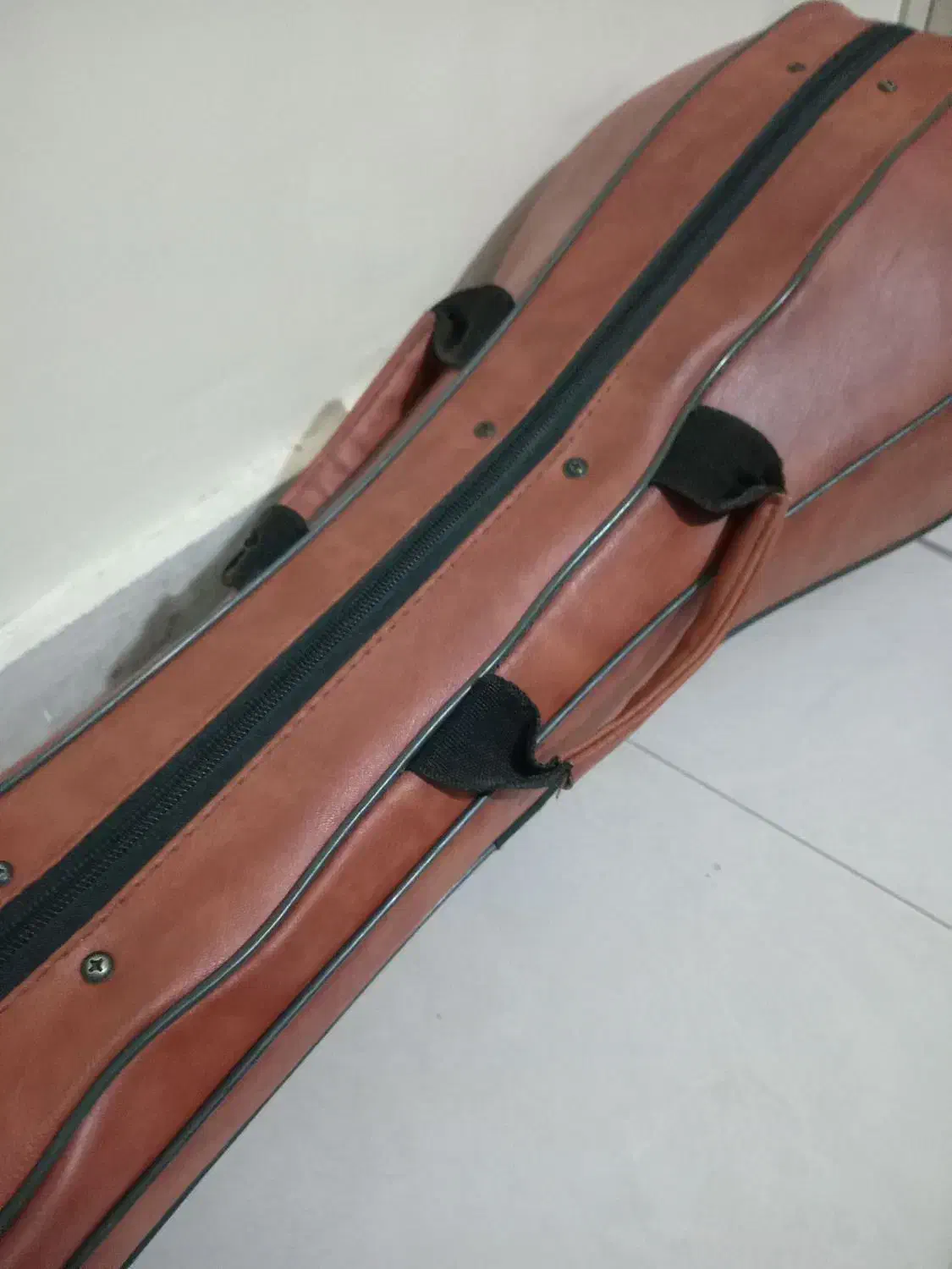 سه تار|سازهای سنتی|اراک, |دیوار