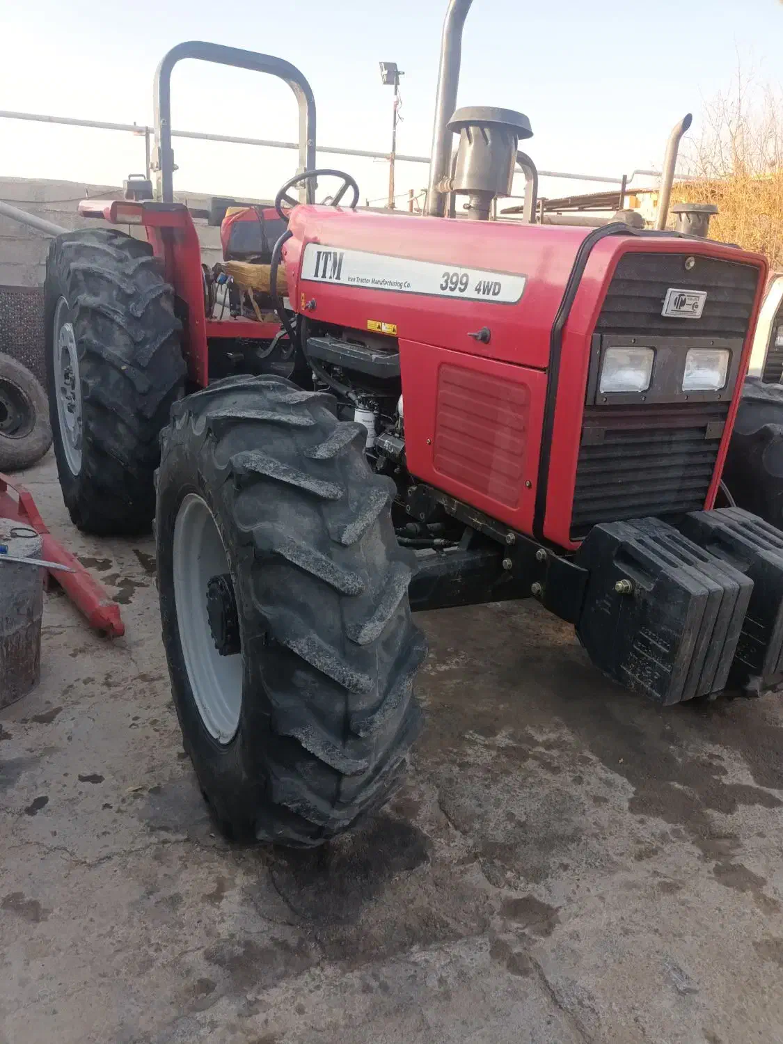 تراکتور۳۹۹|خودرو سنگین|روانسر, |دیوار