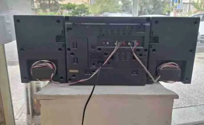 یک دستگاه ضبط پاناسونیک اصل  تا حد نو|سیستم صوتی خانگی|بروجرد, |دیوار