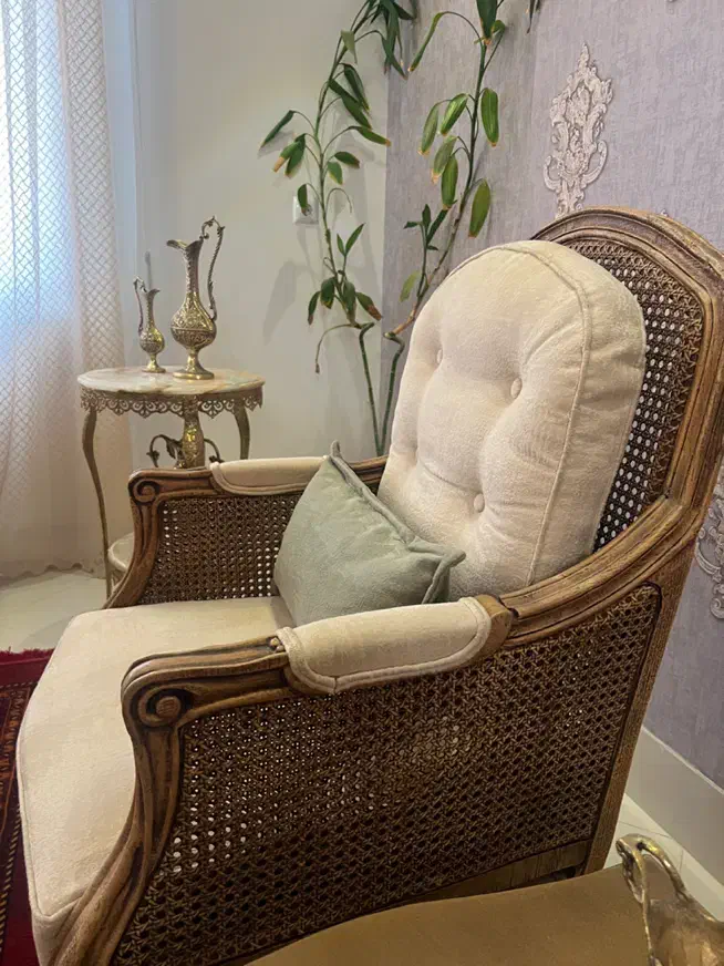 مبل ۹ نفره کویین فوق العاده نو|مبلمان خانگی و میز عسلی|بیرجند, |دیوار