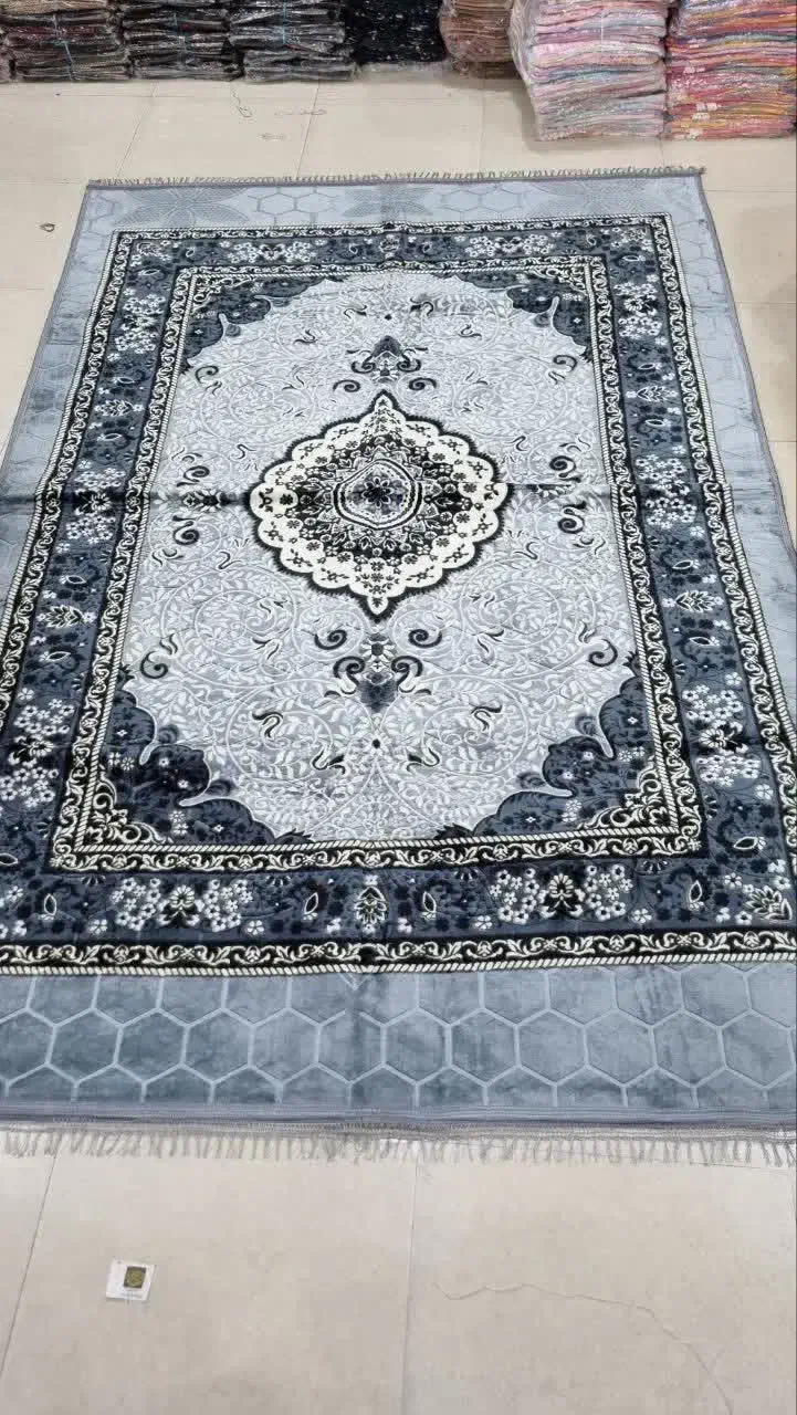 پتو فرش ترمز دار و ریشه دار|فرش|قم, باغ شریفی|دیوار