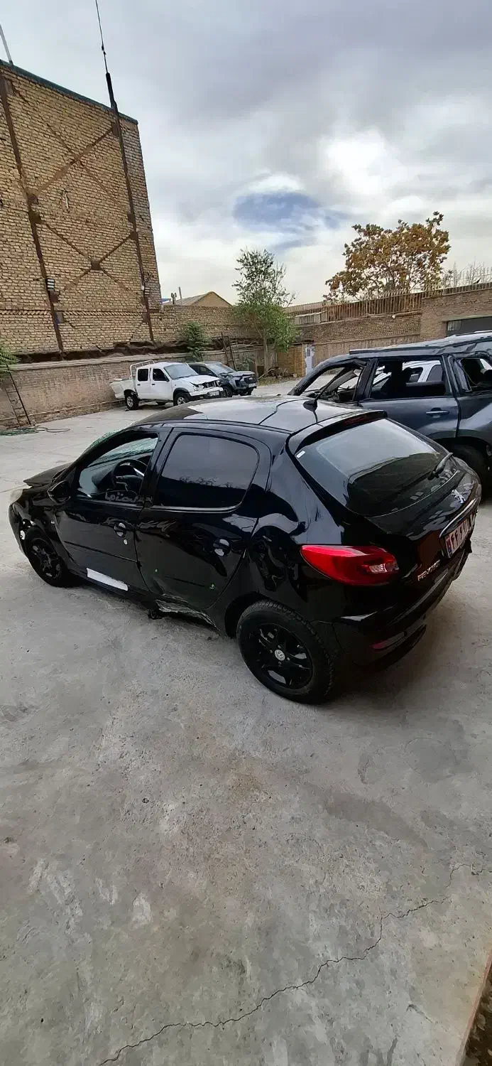 پژو 207i پانوراما دنده ای/ تصادفی|خودرو سواری و وانت|مشهد, هنرستان|دیوار