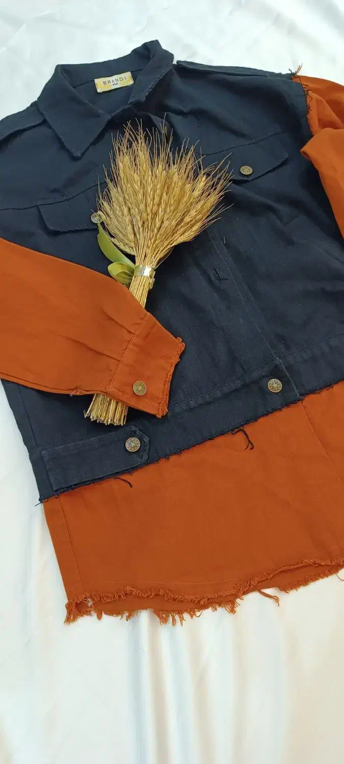 کت کتان|لباس|رشت, آب و برق|دیوار