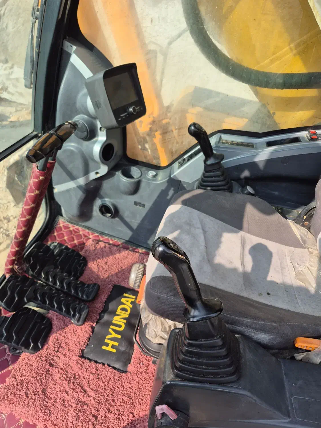 بیل 330هیوندا مدل 2017|خودرو سنگین|تبریز, |دیوار