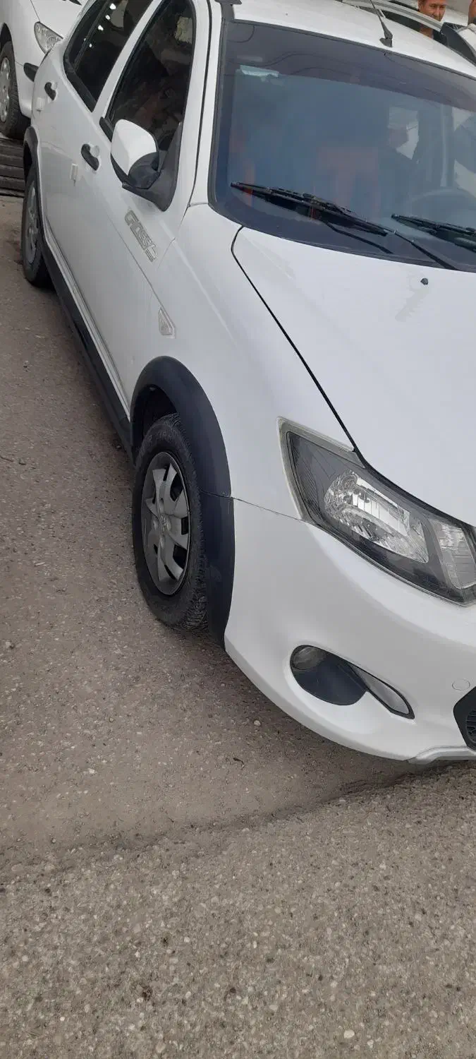 کوییک ۹۸بیرنگ|خودرو سواری و وانت|گنبد کاووس, |دیوار