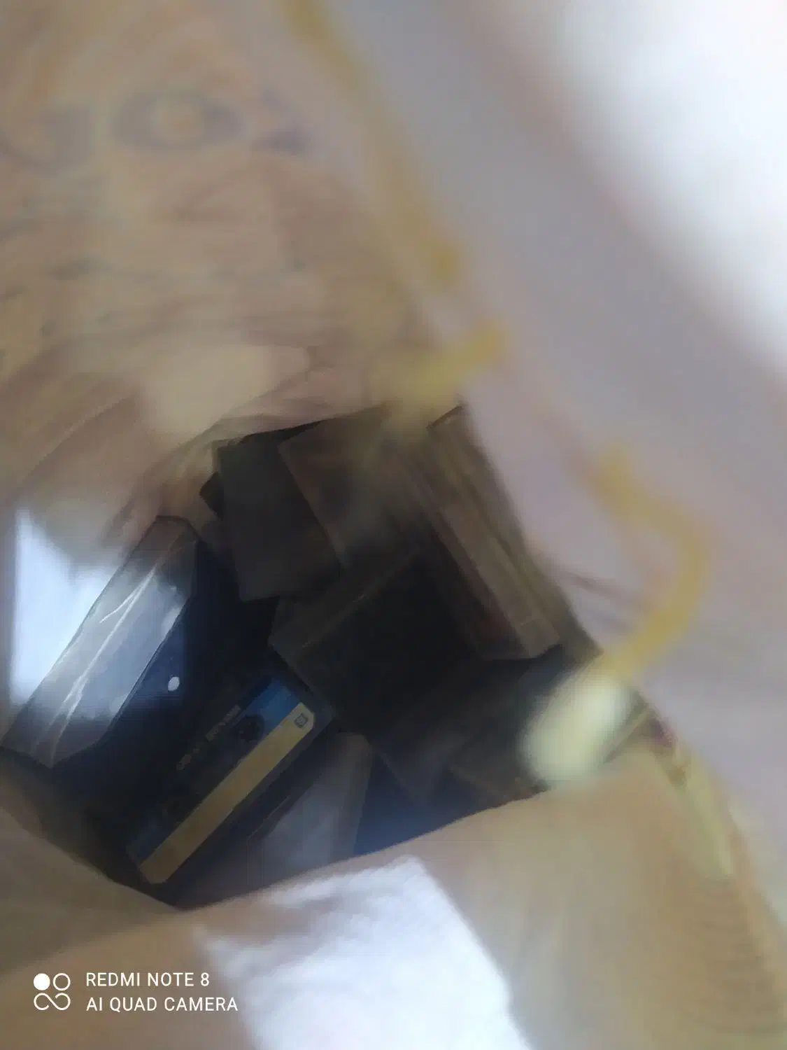 نوار کاست قدیمی|کلکسیون اشیاء عتیقه|قم, نیروگاه|دیوار