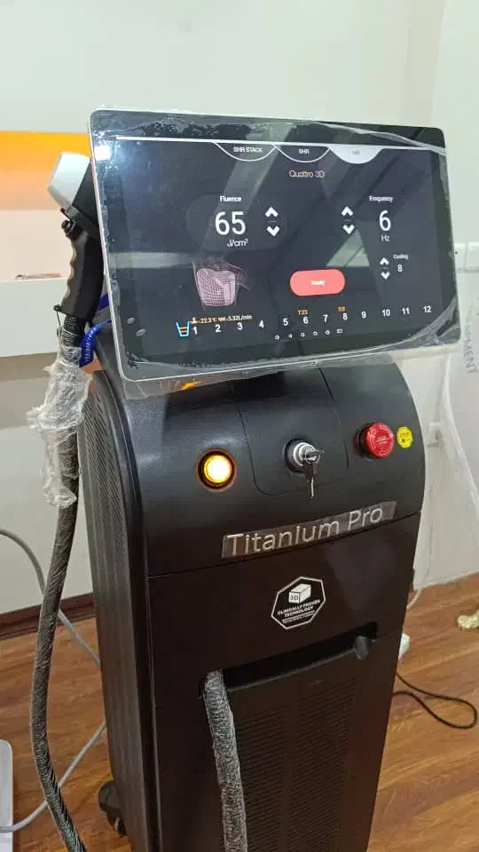 فروش ویژه دستگاه لیزر Titanium+plus|آرایشگاه و سالن‌های زیبایی|ایذه, |دیوار