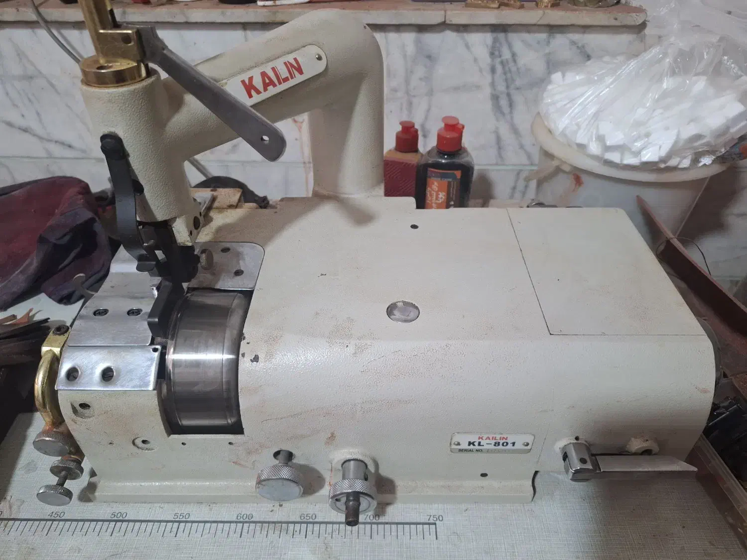 لیویس|چرخ خیاطی و ریسندگی|یزد, |دیوار