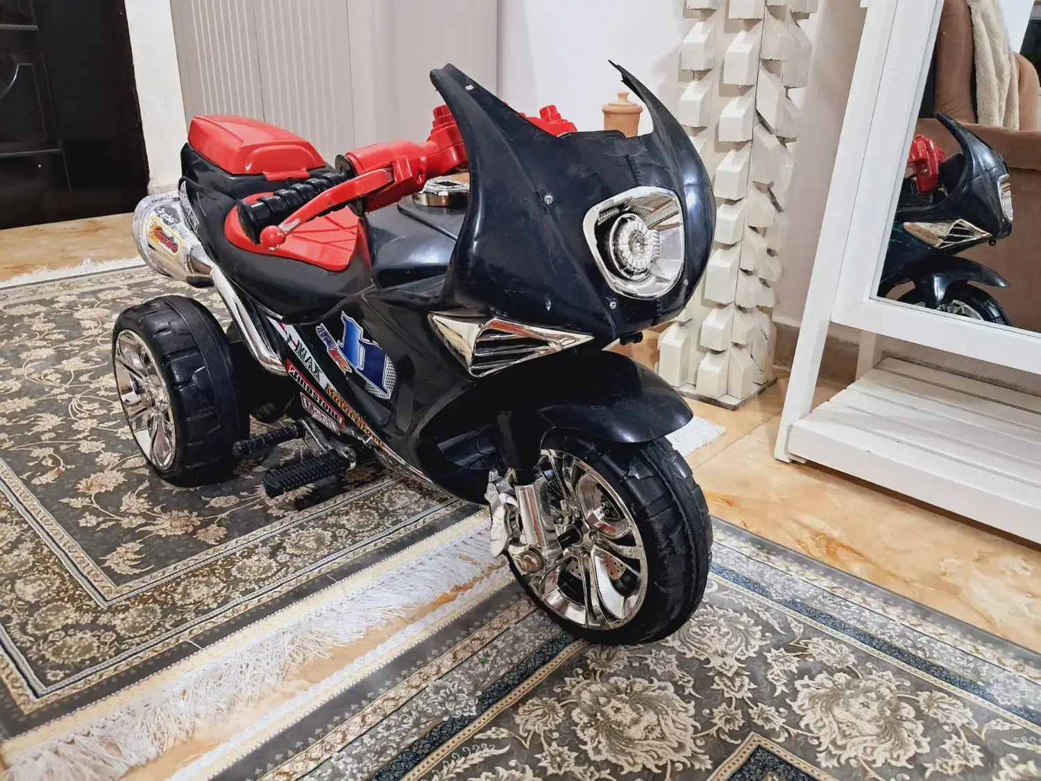 سه چرخه شارژی|اسباببازی|پرند, فاز ۶|دیوار