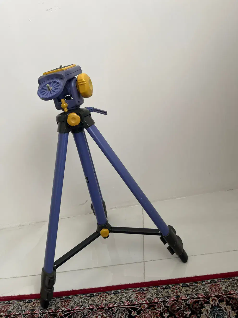 سه پایه دوربین|دوربین عکاسی و فیلمبرداری|اسلامشهر, زرافشان|دیوار