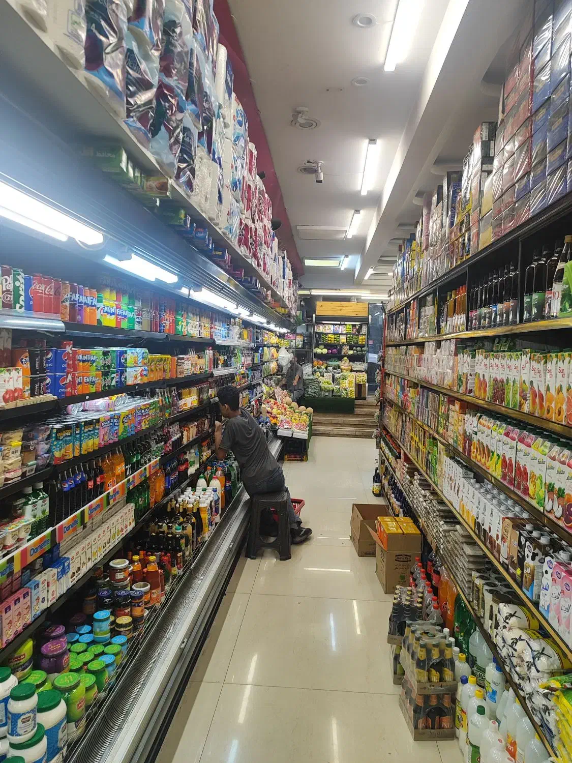 کارگر  سوپر مارکت   میوه    تره بار|استخدام خدمات فروشگاه و رستوران|تهران, تجریش|دیوار