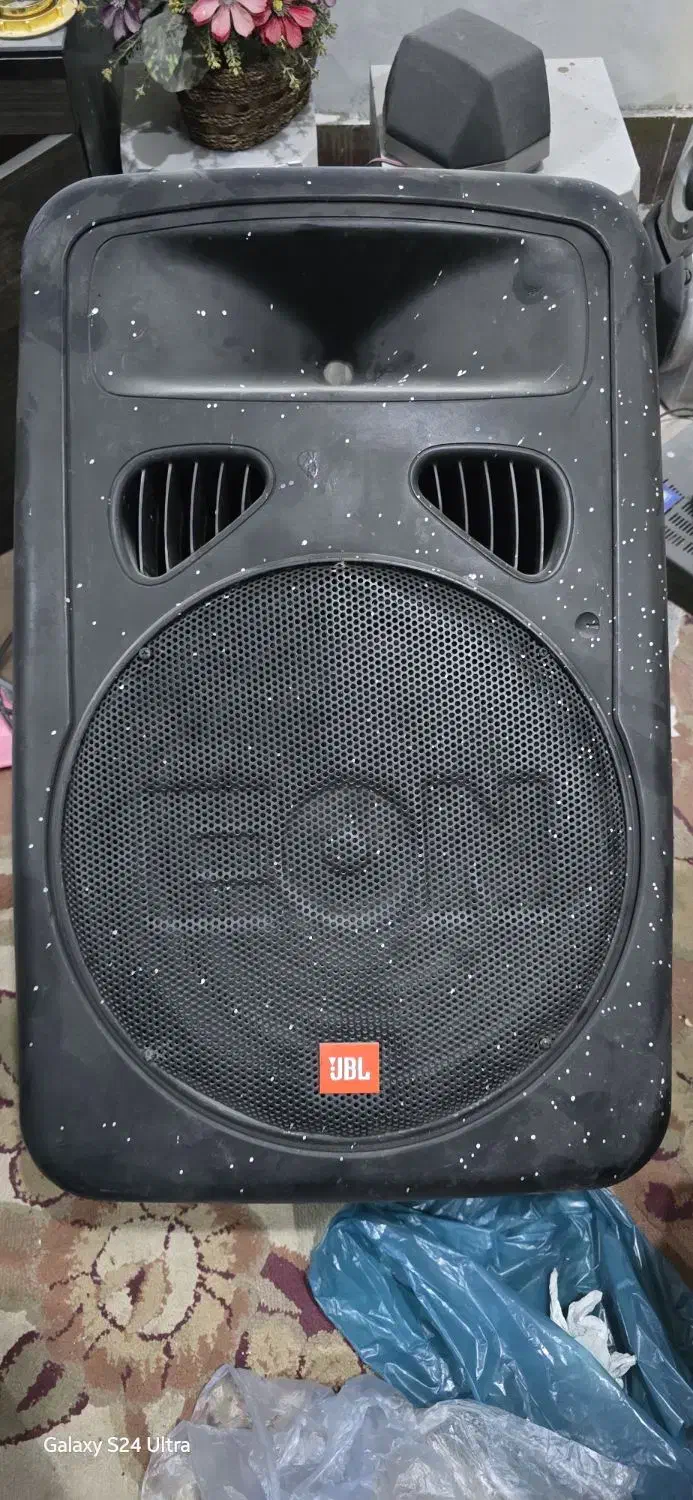 اسپیکر جی بی ال ایون و پاور میکسر بهرینگ۱۰۰۰|سیستم صوتی خانگی|دزفول, |دیوار