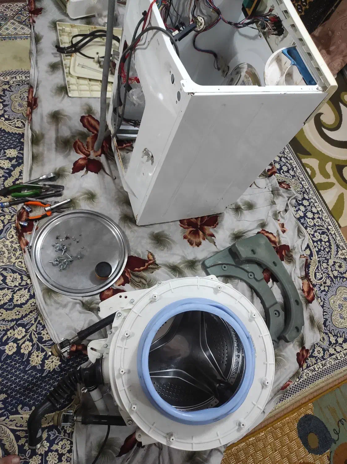 تعمیر و سرویس یخچال کولر لباسشویی بخاری گازی|خدمات پیشه و مهارت|رشت, بازار|دیوار