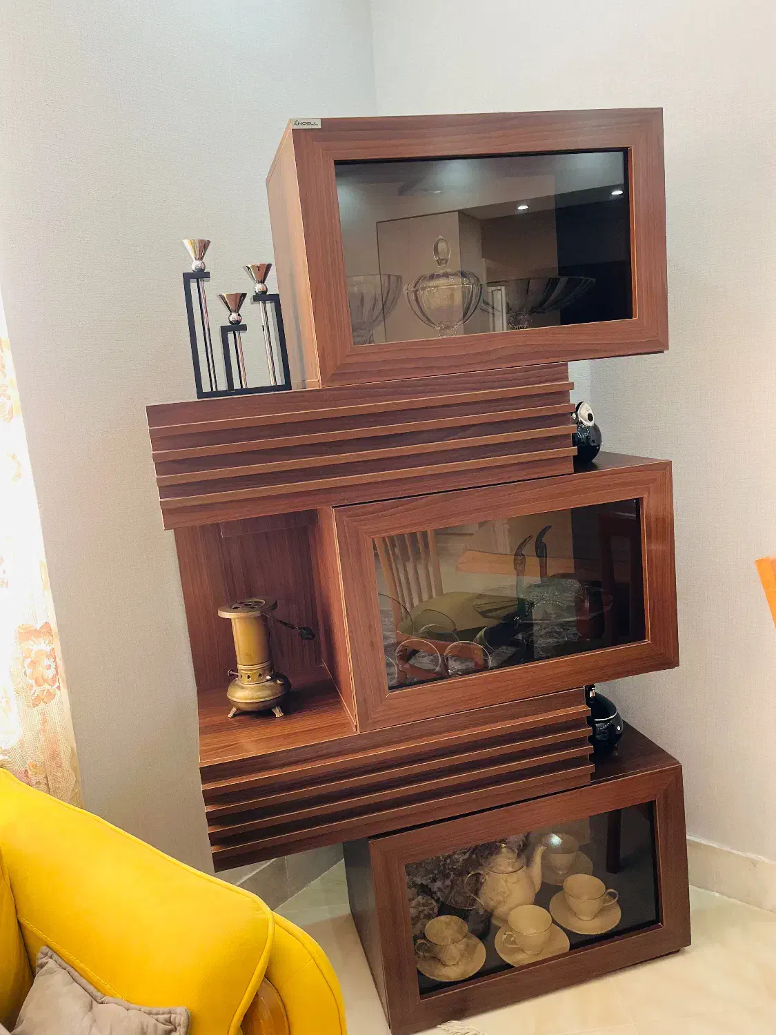 بوفه مدرن|بوفه، ویترین، کنسول|سبزوار, کاشفی شمالی (دادگستری)|دیوار