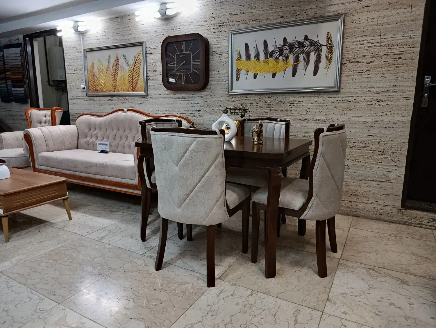 ناهارخوری ۴ نفره(ازدم قسط)|میز و صندلی غذاخوری|بجنورد, |دیوار