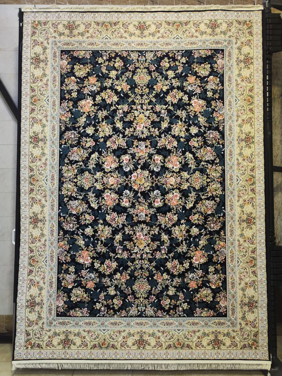 فرش ۹متری/۱۲۰۰شانه نقشه افشان ،تبریز /روبافت/سنندج|فرش|سنندج, |دیوار