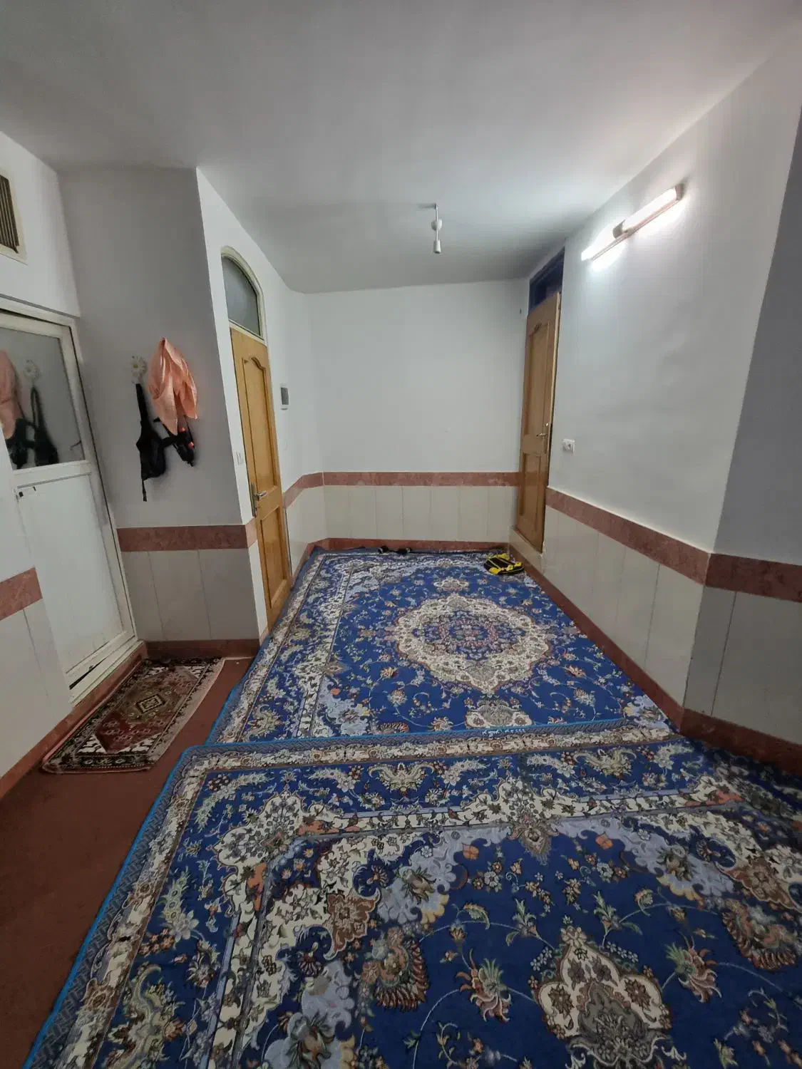 اجاره خانه|اجارهٔ خانه و ویلا|ابریشم, |دیوار