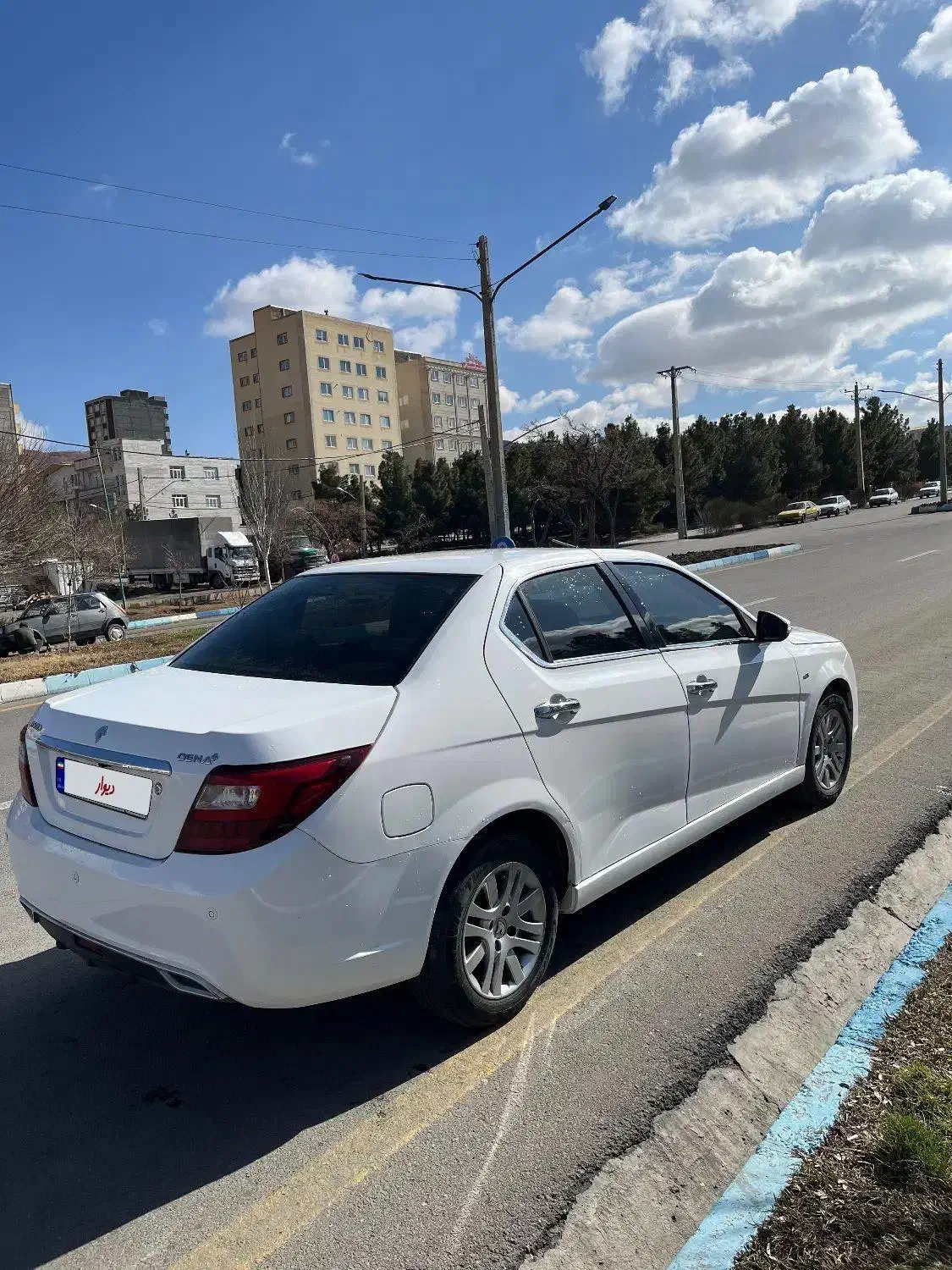 دنا پلاس|خودرو سواری و وانت|تبریز, |دیوار