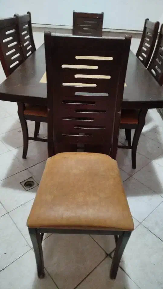 میز ناهار خوری چوبی|میز و صندلی غذاخوری|شیراز, نشاط|دیوار