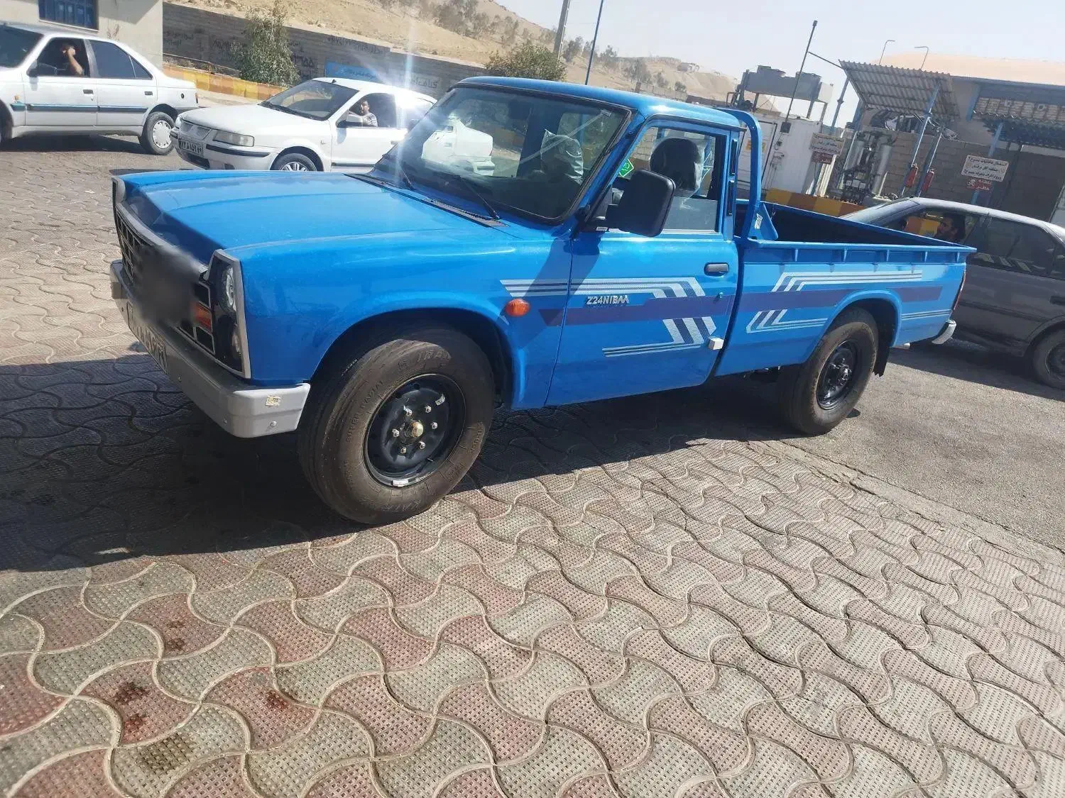 نیسان خشک|خودرو سواری و وانت|همایجان, |دیوار