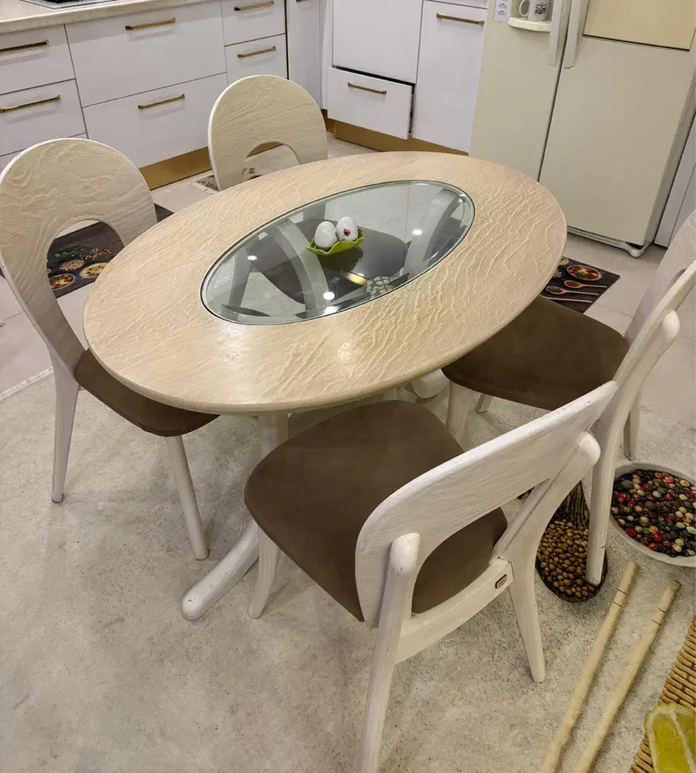 میز ناهار خوری چوبی، ۴ نفره|میز و صندلی غذاخوری|رشت, انصاری|دیوار