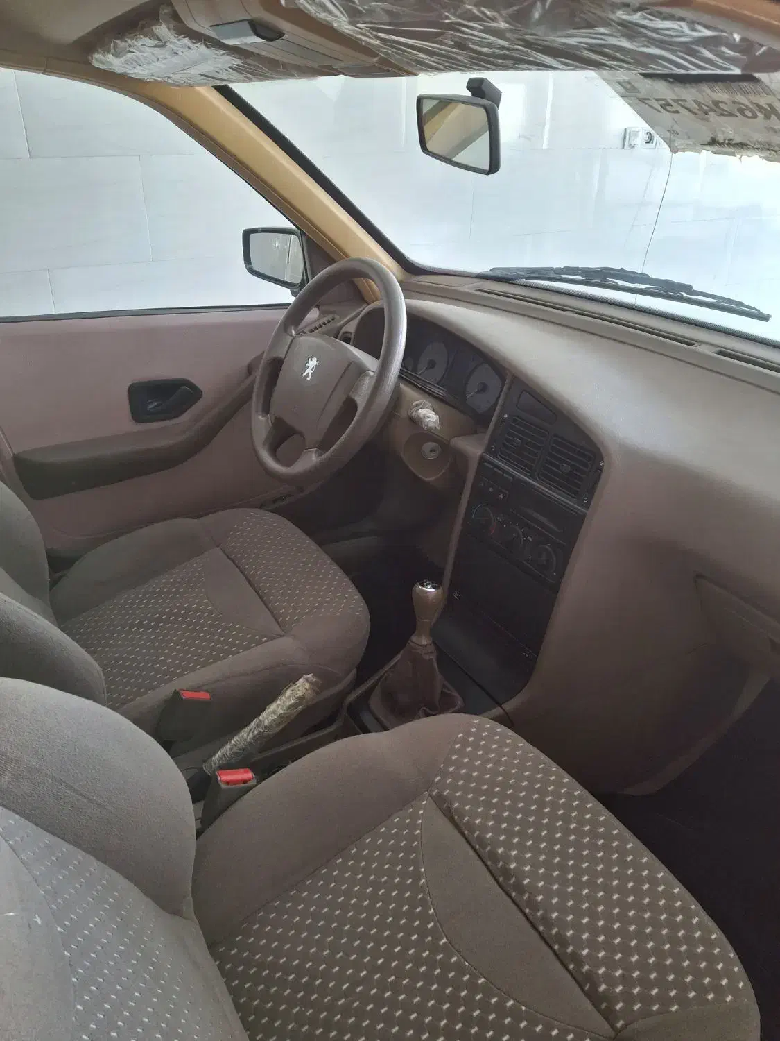 پژو مدل 92|خودرو سواری و وانت|شیراز, حومه شیراز|دیوار