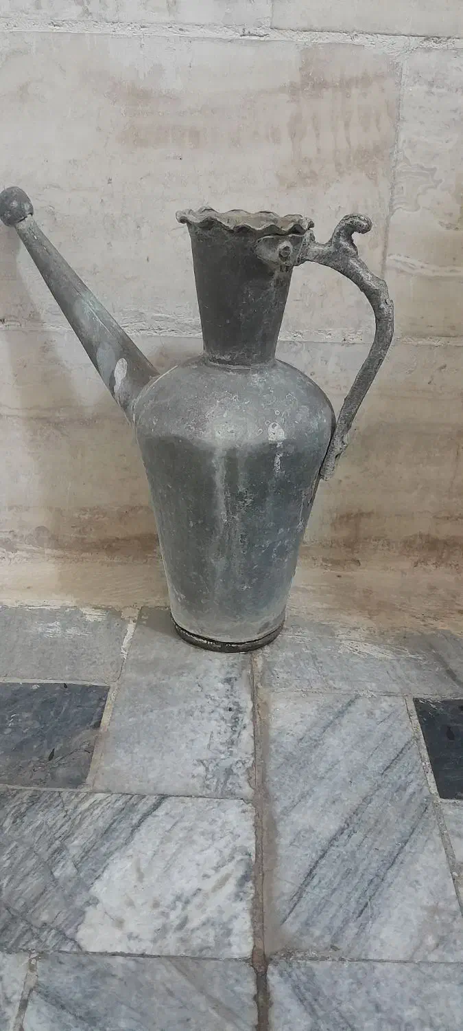 آفتابه مسی|کلکسیون اشیاء عتیقه|مشهد, دانشجو|دیوار