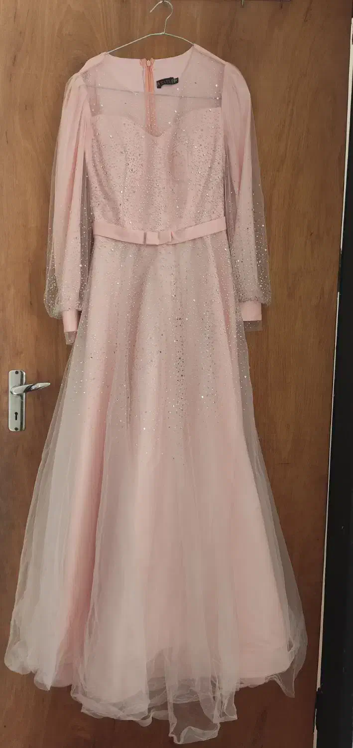 لباس مجلسی|لباس|مرند, |دیوار