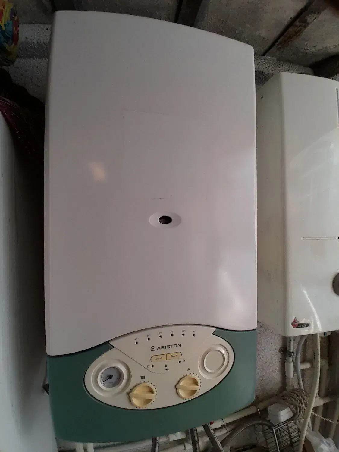 پکیج آریستون|آبگرمکن، پکیج، شوفاژ|اسلامشهر, شهرک محمدیه|دیوار