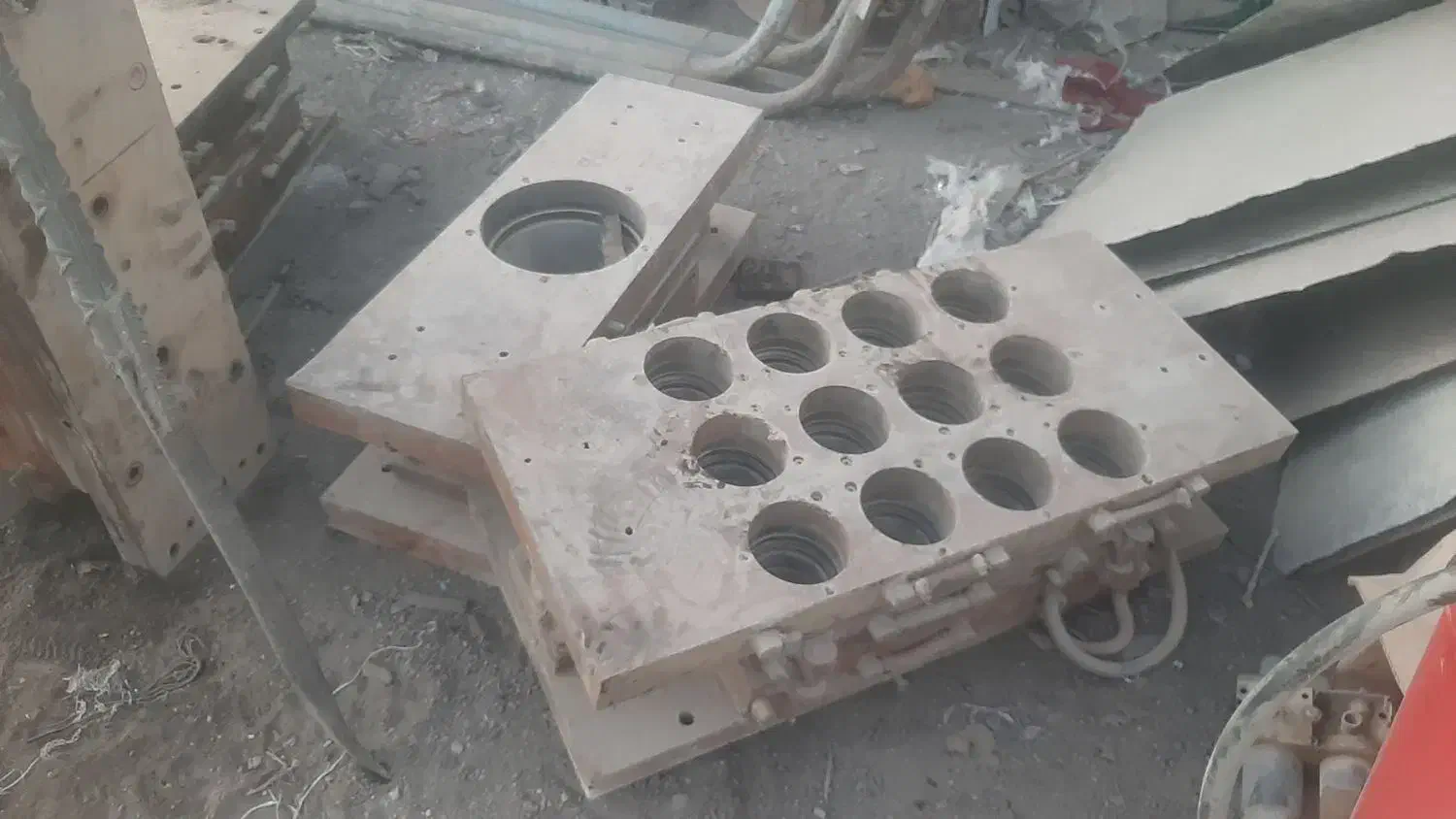 قالبهای ظروف یکبار مصرف|ماشینآلات صنعتی|اصفهان, شهرک امام خمینی|دیوار