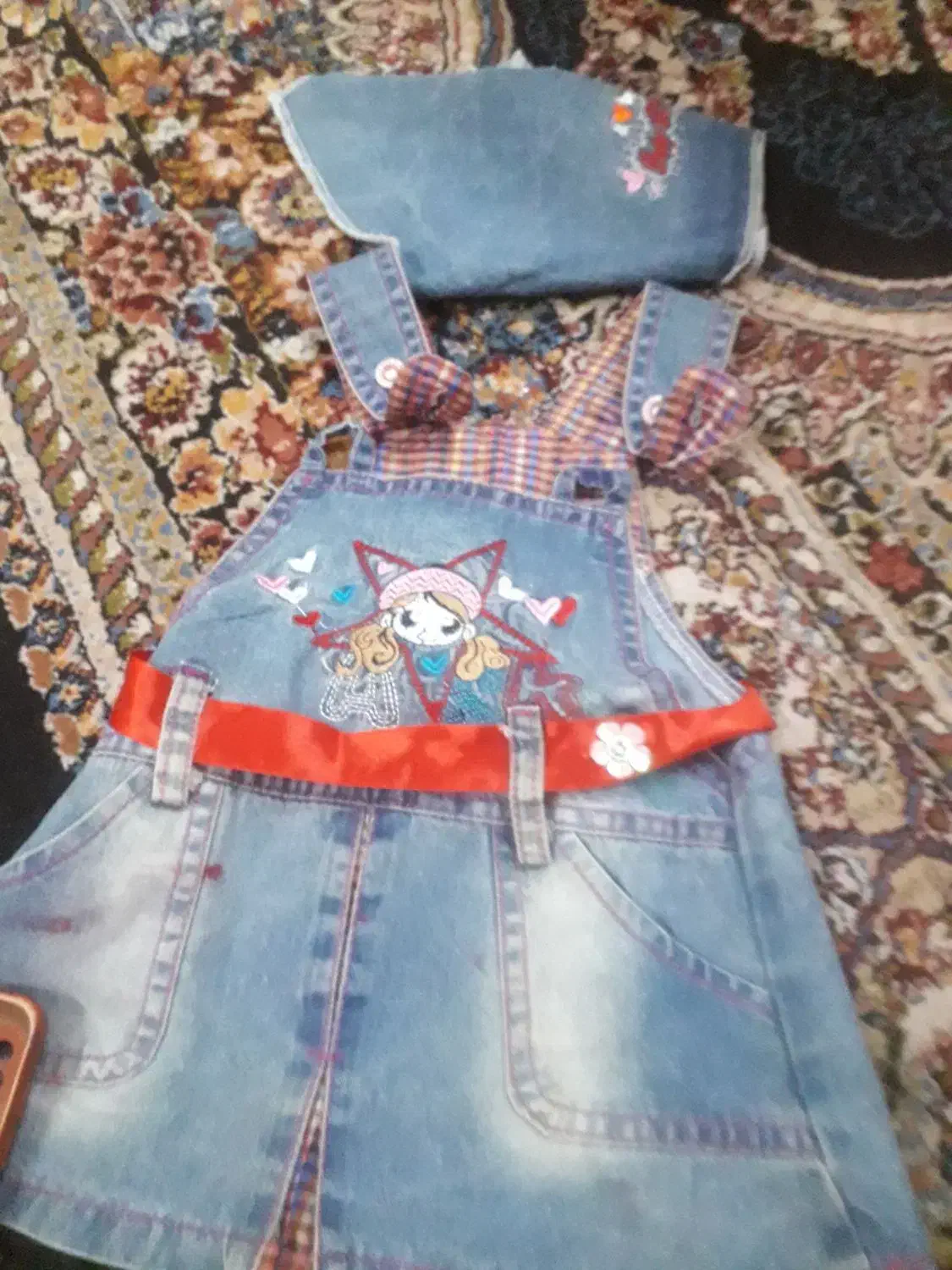 تا دوسال نونو لی با روسری و کلاه ۳۰۰|لباس|رشت, ولکس|دیوار