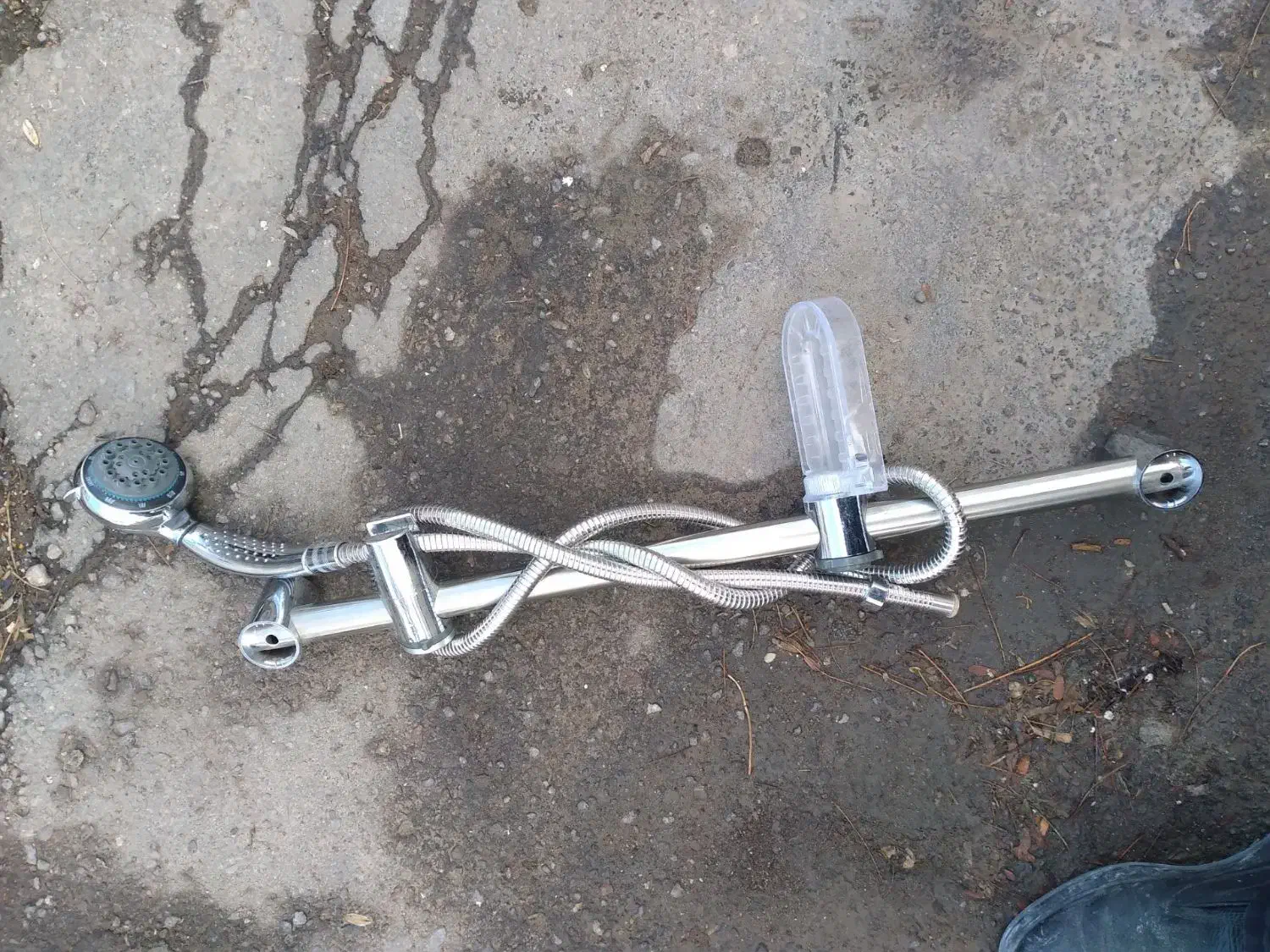 علم دوش|لوازم حمام|تبریز, |دیوار