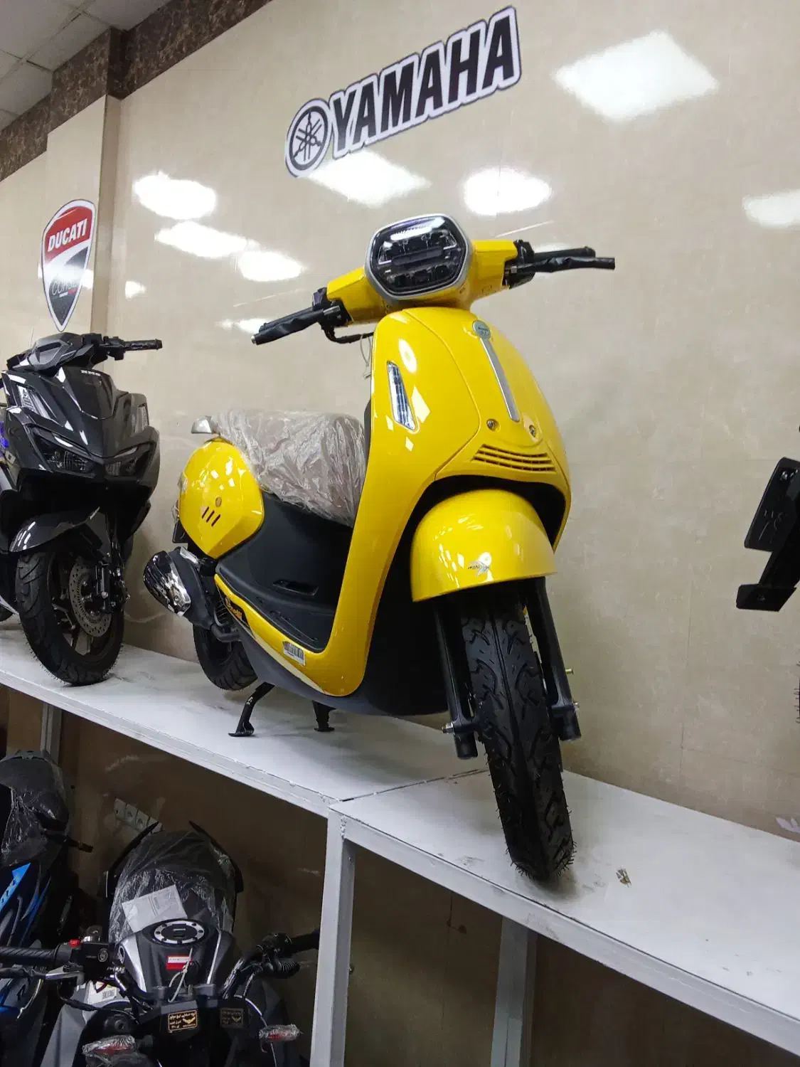 وسپا 125سی|موتورسیکلت|قرچک, مهدیه|دیوار