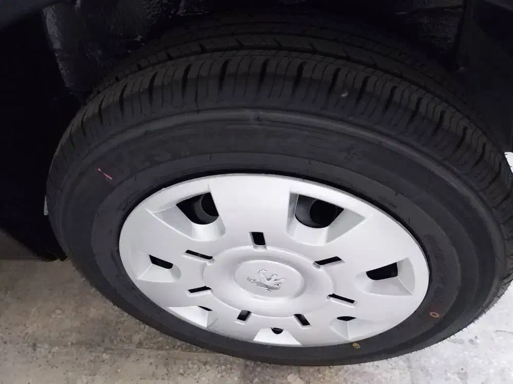 پژو207تیوفایوپلاس ارتقا یافته سقف شیشه|خودرو سواری و وانت|صدرا-فارس, فاز ۱|دیوار